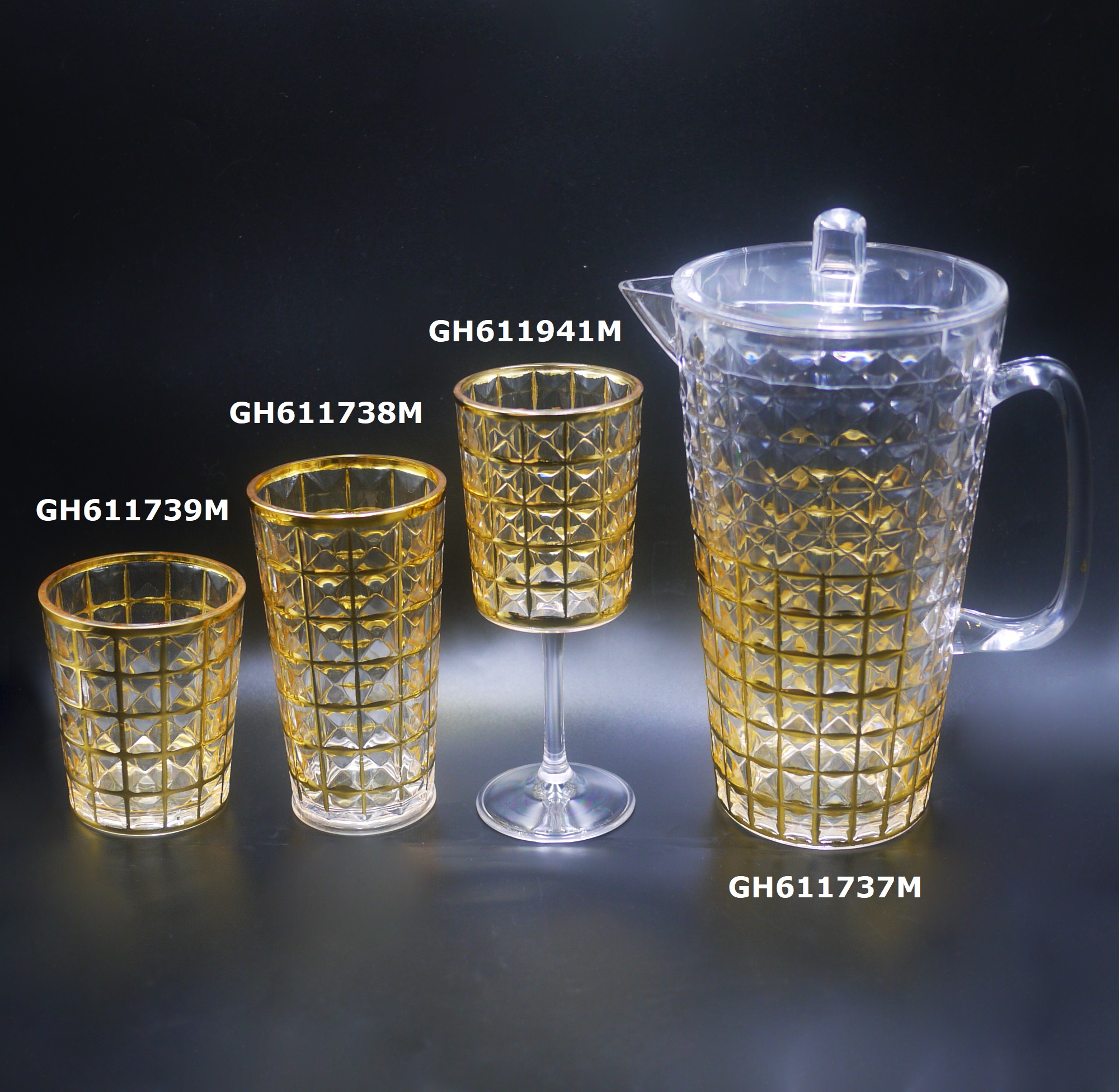 Gold Diamond Pattern Acrylic Drinkware Set – Pitcher, Wine Glass & Tumblers 